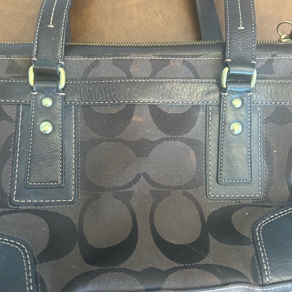 Coach Hampton Brown Signature Handbag - Picture 6 of 13